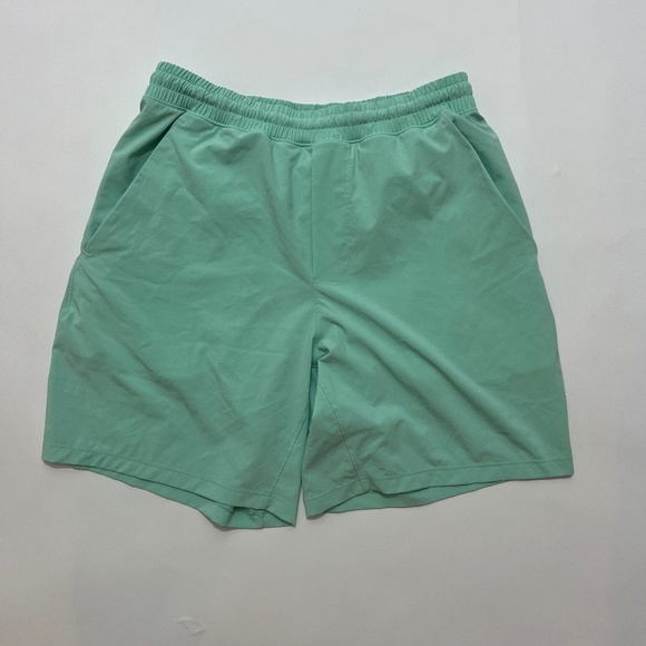 Lululemon - M - Shorts - Picture 1 of 2